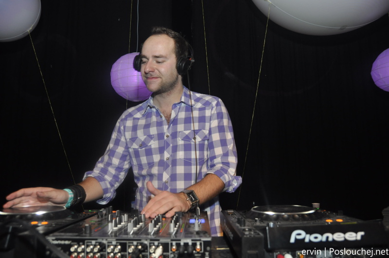 ELEKTRA W. PAN-POT (MOBILEE) - Pátek 14. 12. 2012